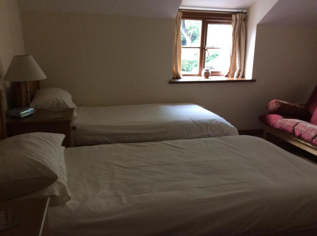 Tan Y Graig Bed & Breakfast Meifod Екстериор снимка